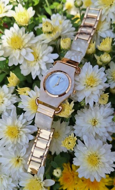 Qol saatları: 28-m — 4