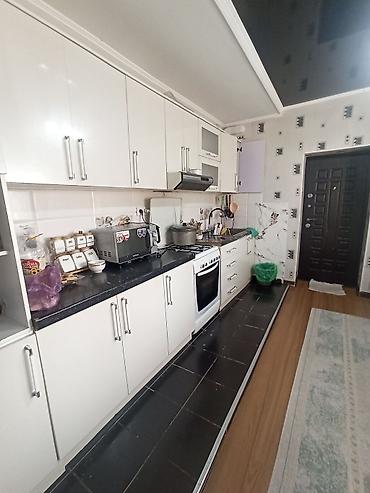 Продажа коттеджей и домов: 5 и более комнат, 180 м², 7 соток, Бишкек, Арча-Бешик ж/м Риэлтор — 3