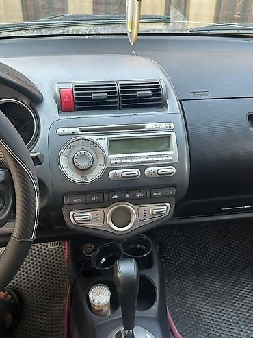 jak авто: Honda Jazz: 2006 г., 1.5 л, Автомат, Бензин, Хэтчбэк — 6