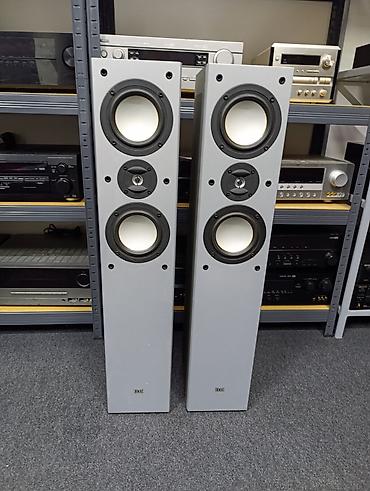 ELAC 105 II odlične, vitke podnostojeće (floorstanding) nemačke
