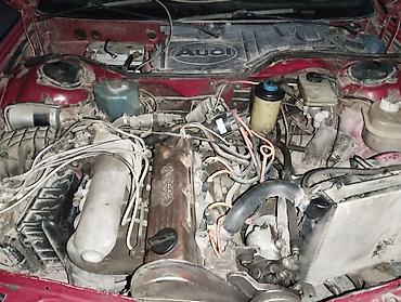 срочна алмашам: Audi 100: 1989 г., 2.2 л, Механика, Бензин, Седан — 5