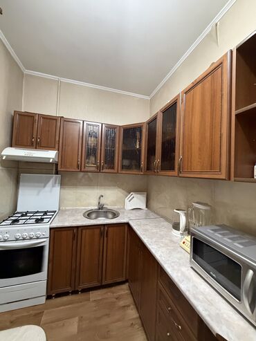 Продажа квартир: 1 комната, 32 м², 105 серия, 4 этаж, Косметический ремонт — 11