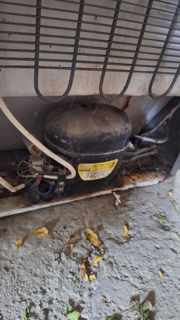 Aspiratorlar: 2 qapılı Nord Soyuducu Satılır, rəng - Gümüşü