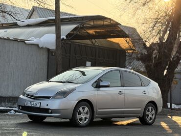 Toyota: Toyota Prius: 2005 г., 1.5 л, Автомат, Гибрид — 2