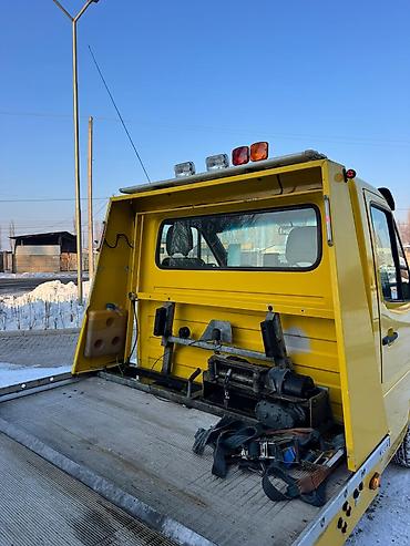 Эвакуаторы: Эвакуатор, Mercedes-Benz, 2005 г., Ломаная at lalafo.kg — 10 Эвакуаторы: Эвакуатор, Mercedes-Benz, 2005 г., Ломаная — 10