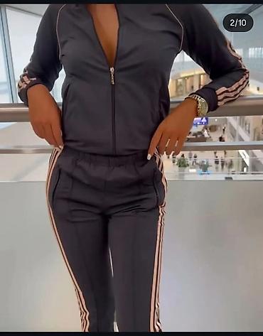 Gornji i donji deo: M l xl 2xl
Cena 3000 din — 1