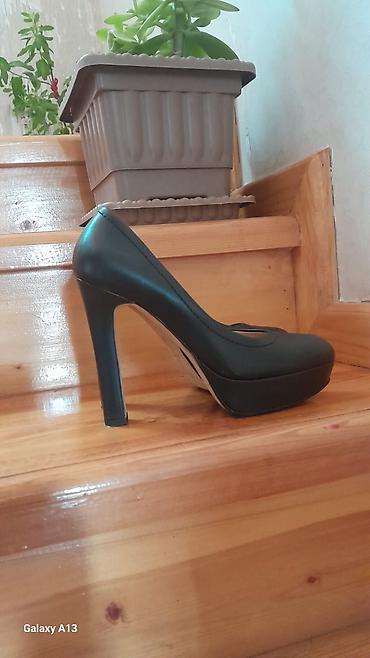 qara rəng: Monica Ricci qadın yüksək topuqlu - Model: klassik pump - Rəng: tünd — 2
