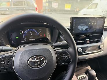 prius plus: Toyota Corolla: 2023 г., 1.8 л, Гибрид, Седан — 6
