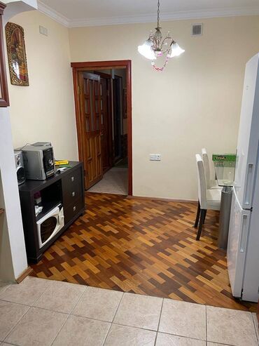 Köhnə tikili: Bakı, 2 otaqlı, Köhnə tikili, m. Həzi Aslanov, 58 kv. m — 9