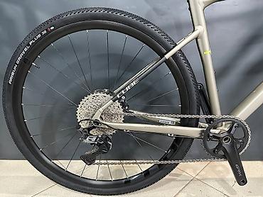Şosse velosipedləri: CUBE Nuroad EX gravel velosipedi - Çərçivə: yüngül alüminium, daxili — 17