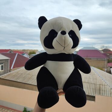 Oyuncaqlar: Panda mişqa və Teddy asılqan. Ətraflı məlumat üçün zəng və ya whatsapp — 4