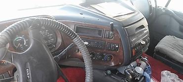 Тягачи: Тягач, DAF, 2002 г., Шторный — 13