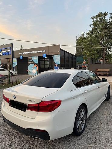 мото ендуро: BMW 520: 2018 г., 2 л, Автомат, Дизель, Седан — 3