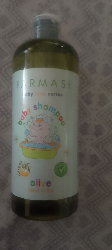 sprej za bubuljice na ledjima: Farmasi Baby Love Series bebi šampon sa maslinovim uljem, namenjen za