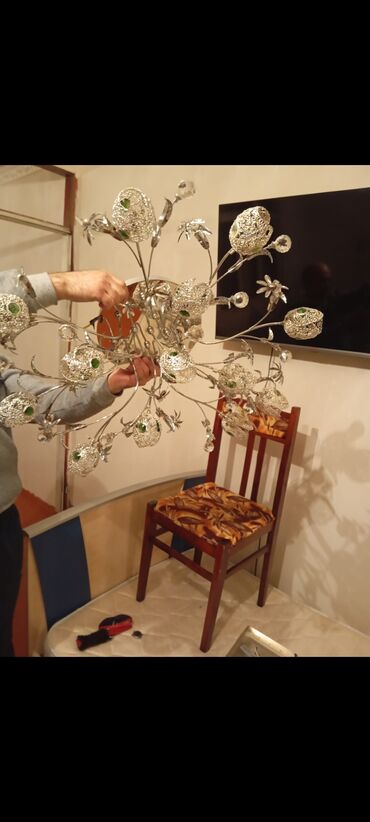 çiraq: Çılçıraq, 10 və daha çox lampa, Metal
