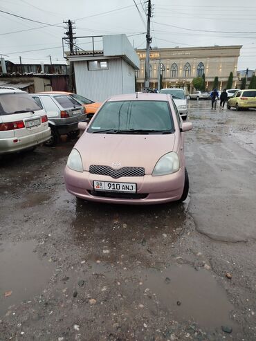 арзан машина сатам: Toyota Vitz: 2001 г., 1.3 л, Автомат, Бензин, Хэтчбэк