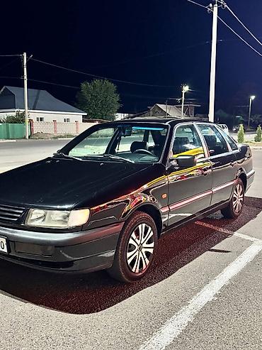 a8 d2: Volkswagen Passat: 1994 г., Седан — 2
