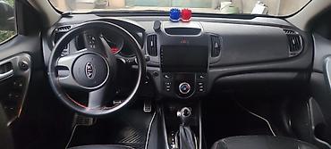 kia bongo: Kia Cerato: 1.6 l | 2011 il Sedan — 4