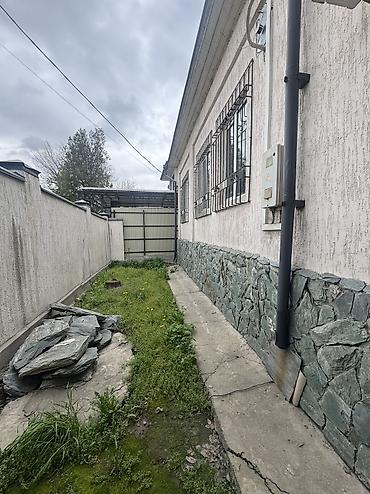 Продажа коттеджей и домов: 🏠Продается дом в районе Аламединского базара Немецкого стиля, высокий — 10