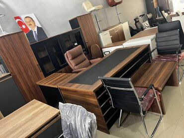 Ofis və oyun kresloları: Yeni, Müdir üçün, Dördbucaq masa