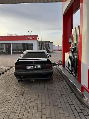 BMW: BMW 3 series: 1995 г., 3.2 л, Механика, Бензин, Седан at lalafo.kg — 10 BMW: BMW 3 series: 1995 г., 3.2 л, Механика, Бензин, Седан — 10