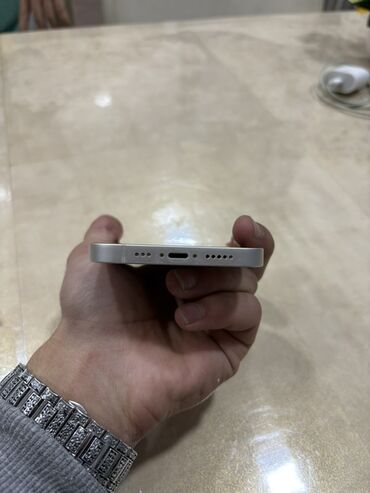 Apple iPhone: IPhone 13, 128 GB, Ağ, Face ID — 7