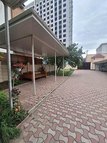 сдаю номера: 500 м², 6 комнат и более, Аламединский рынок / базар — 9
