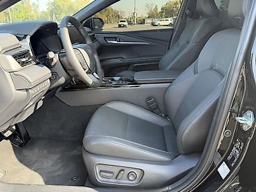 camry 55 exclusive: Toyota Camry: 2026 г., 2.5 л, Вариатор, Гибрид, Седан — 8