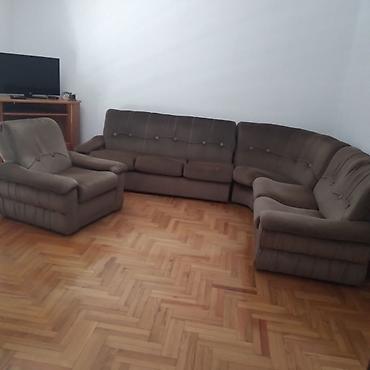 tiffany stolica cena: Na prodaju ugaona garnitura sa foteljom, očuvana Više informacija u — 1