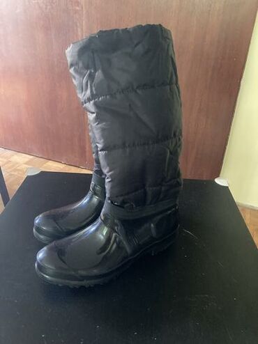 trenerke suskave: High boots, 39