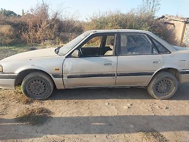 bud e9: Седан 4 двери, ориентировочно конец 80‑х – начало 90‑х годов. Кузов — 1