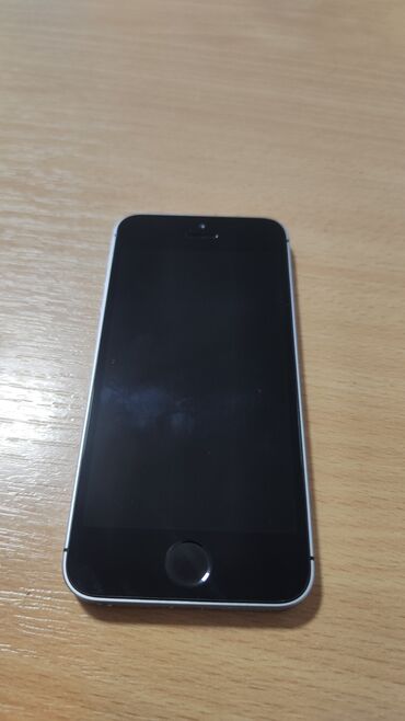 iphone 5s 16 gb space grey: IPhone 5s, Б/у, 32 ГБ, Серебристый, Чехол, 87 %