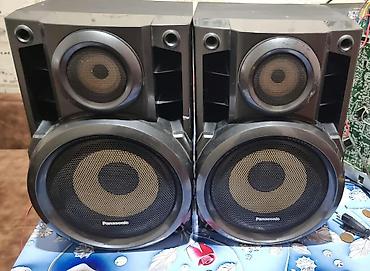 qapi dinamikləri: Panasonic səs kalonkaları dəsti. Dəstə 2 ədəd eyni tip böyük akustik — 1
