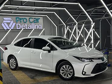 Toyota Corolla: 2019 г., 1.8 л, Автомат, Бензин, Седан