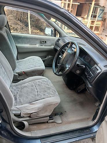 fr v: Nissan R Nessa: 1998 г., 2 л, Автомат, Бензин, Универсал — 4