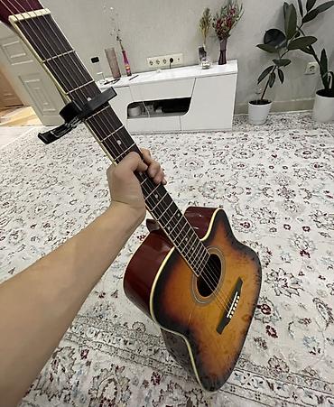ovation 1719: Акустическая гитара с вырезом (cutaway), тип корпуса Dreadnought — 2
