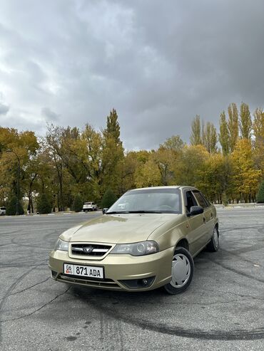 Daewoo: Daewoo Nexia: 2011 г., 1.5 л, Механика, Бензин, Седан