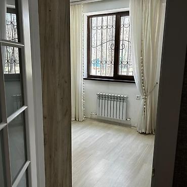 Продажа квартир: 2 комнаты, 50 м², Элитка, 1 этаж — 6