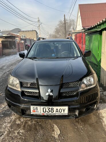 Mitsubishi: Mitsubishi Outlander: 2003 г., 2 л, Механика, Бензин, Внедорожник