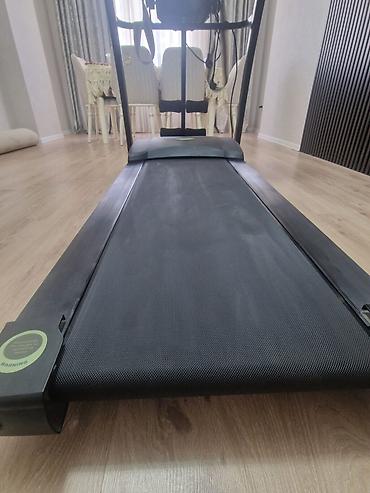 Qaçış trenajorları: Beqavoy GREN HİLL Qaciw aparati GREEN HİLL "Timsport"- un Montin — 2