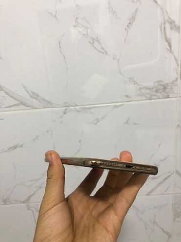 Apple iPhone: IPhone 11 Pro, 256 ГБ, Золотой, Чехол, 72 % — 8