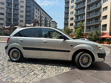 Kia Rio: 1.4 l | 2008 il Hetçbek lalafo.az -da Kia Rio: 1.4 l | 2008 il Hetçbek