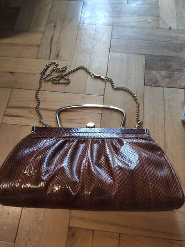 torbica hugo boss: Elegant purse, Christian Dior, Material: Leather