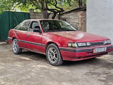 Mazda: Mazda 626: 1988 г., 2.2 л, Механика, Бензин, Хэтчбэк