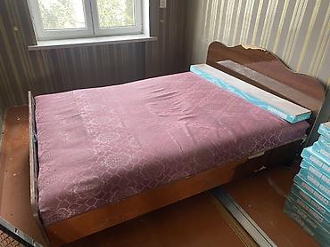 karaca az: Taxta karkaslı iki nəfərlik çarpayı və döşək dəsti - Ölçü: təxmini — 5
