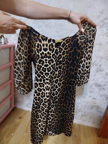 Donlar: Qadın paltarı – leopard naxışlı, yüngül və axıcı parça 40 razmer - — 3