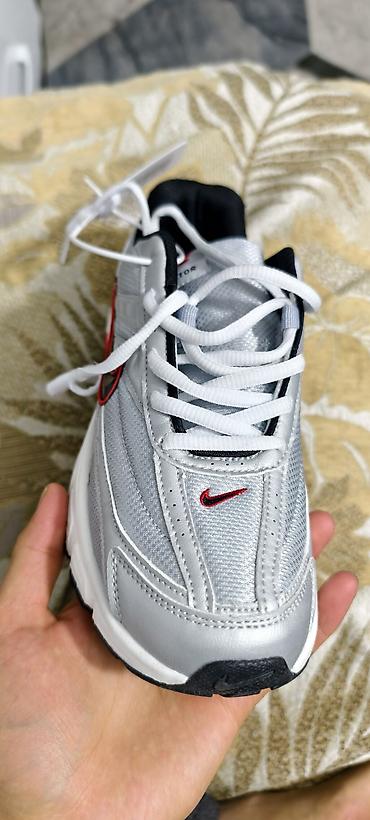 обувь для бокса: Мужские кроссовки, 41, Nike, Новый, цвет - Серебристый, Самовывоз — 2