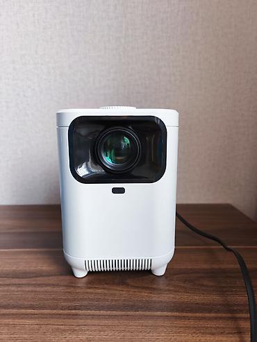 Proyektorlar: Portativ Proyektor – BT 5.0 & Wi‑Fi Əsas xüsusiyyətlər: - Ev — 6