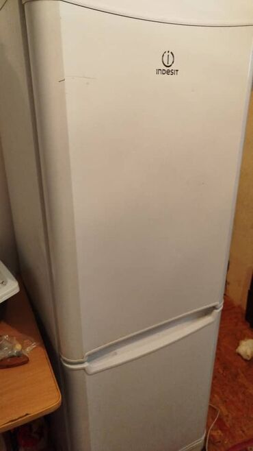 Холодильники: Холодильник Indesit, Б/у, Side-By-Side (двухдверный), Less frost