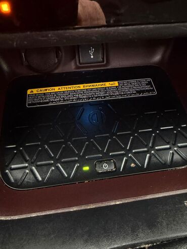 Toyota: Toyota RAV4: 2020 г., 2.5 л, Вариатор, Гибрид, Кроссовер — 16